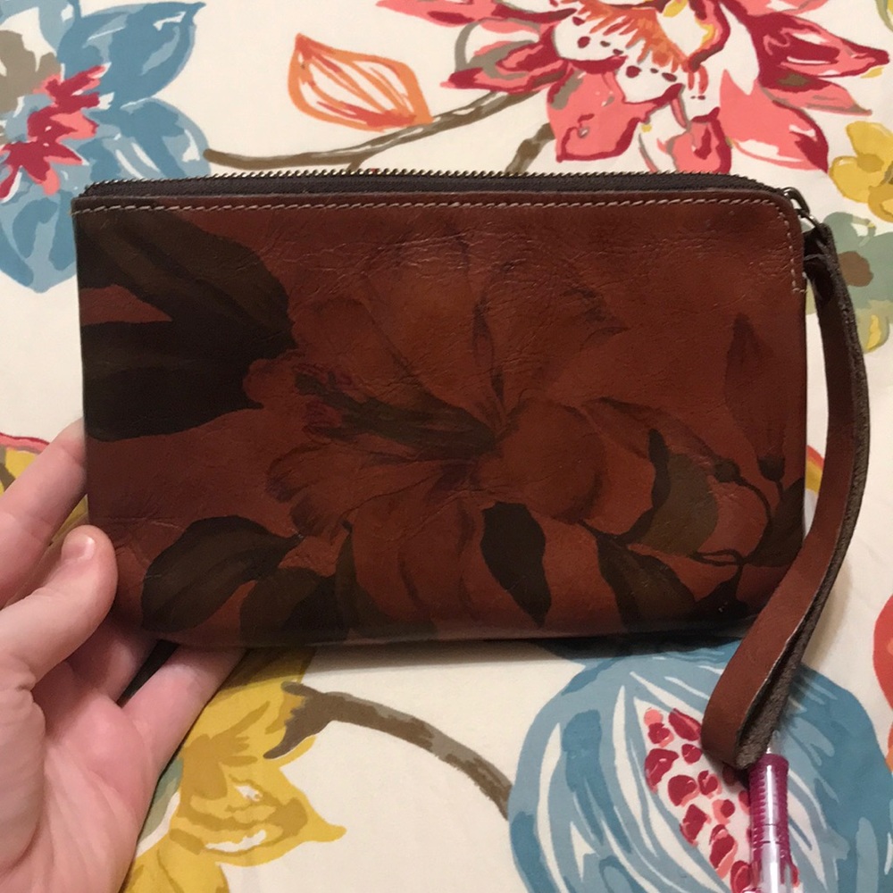 Patricia Nash Wristlet